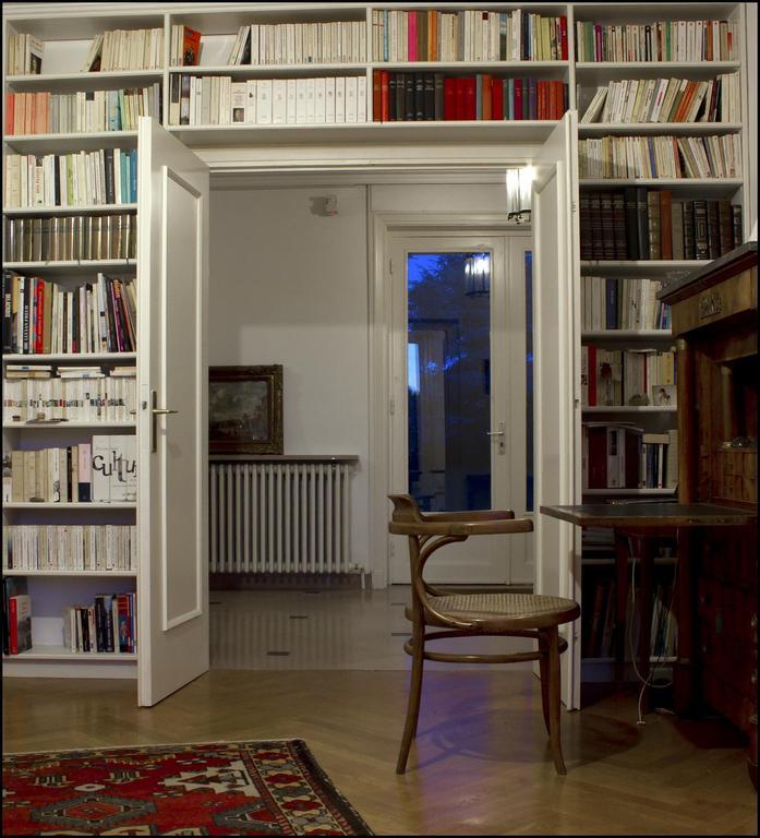 مبيت وإفطار Francheville  La Maison De Roussille المظهر الخارجي الصورة